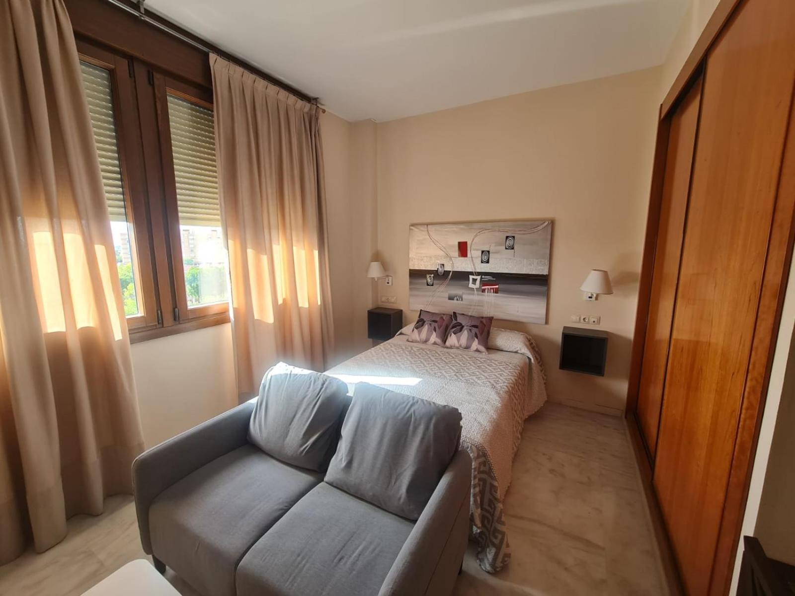 Ferienwohnung Lux Abril Sevilla Exterior foto